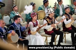 Туркий давлатлар ташкилотининг Самарқандда ўтган саммитида олинган расм. 2022 йил.