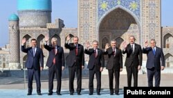 Президенты Кыргызстана, Казахстана, Турции, Узбекистана и Азербайджана, экс-президент Туркменистана и премьер-министр Венгрии 