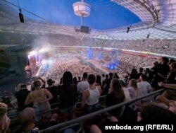 Концерт на стадіоні у Варшаві