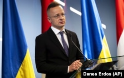 Міністр закордонних справ Угорщини Петер Сійярто під час пресконференції. Закарпаття, Україна, 29 січня 2024 року