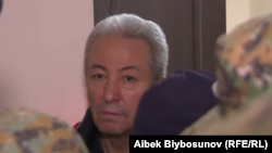 Адахан Мадумаров.