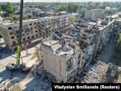 Будинки у Покровську після російського ракетного удару, 8 серпня 2023 року