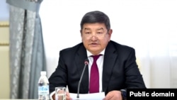 Министрлер кабинетинин төрагасы Акылбек Жапаров.