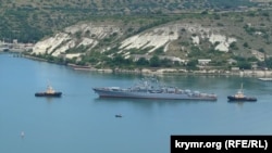 Корабль Черноморского флота РФ в Севастопольской бухте. Архивное фото