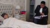 Судья у кровати матери Камчы Кольбаева. 