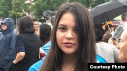 Леніє Умерова