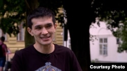 Азат Рузиев