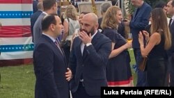 Паата Манджгаладзе и Леван Хабеишвили на праздничном приеме в посольстве США