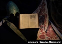 «Енеїда» Вергілія (видання 1787 року) в експозиції Національного музею історії України