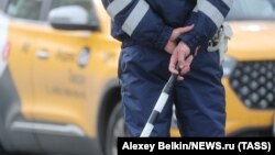 Такси на улице Москвы.