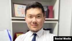 Айбек Теңизбай 