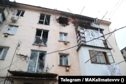 საცხოვრებელი კორპუსი, რომელშიც ე.წ. ბოევიკები იყვნენ გამაგრებული. ინგუშეთი, 2024 წლის 3 მარტი.