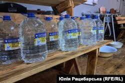 Можна набрати води або взяти бутильовану