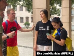 მარინა ჩობანიანი გათავისუფლების შემდეგ. სასამართლო პროცესი გადაიდო