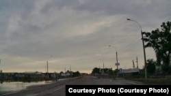 Окуповане місто Олешки після повені, що виникла внаслідок руйнування Каховської ГЕС, червень 2023 року
