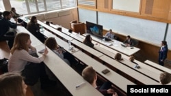 Факультет политологии МГУ