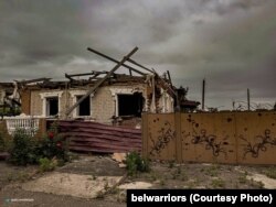 Разбураны ў выніку расеййскага нападу будынак ва Ўкраіне