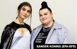 Ukrainian singers Jerry Heil (left) and Alyona Alyona. Talking with Velyka Kostromka teachers, Heil said, showed how the destruction of the school “really hit them, their psyche,” and “destroyed their lives."