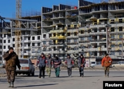 Российское строительство в оккупированном и разрушенном Мариуполе, февраль 2023 года