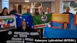 Русиянең азат халыкларының икенче форумында катнашучылар, Прага, 22-24 июль 2022