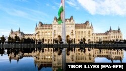 Центр протидії дезінформації наголошує, що ці повідомлення не відповідають дійсності, а поширенням подібних фейків РФ намагається створити додатковий фактор дестабілізації українського суспільства