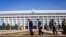Здание парламента Кыргызстана. 