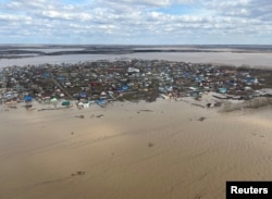 Затопленный паводком населенный пункт в Северо-Казахстанской области, 16 апреля 2024 года