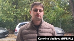 Кандидатът за общински съветник от „ДПС – Ново начало“ Васил Велев, който е внук на кмета на село Алеко. 12 октомври 2025 г.