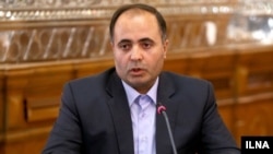 غلامرضا نوری قزلجه در حالی ادعای سود بالای چند واردکننده را مطرح کرده که اطلاعات بیشتری در مورد این شرکت‌ها، سرمایه آن‌ها و سودشان نداده است