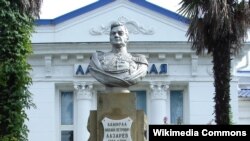 Лазарев Михаилана хIоттийна хIоллам