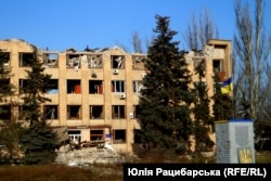 Зруйнована будівля в селищі Високопілля на Херсонщині