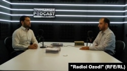 Журналист Екуб Халимов в гостях программы "Китобхон"