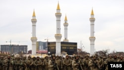 Во время одного из построений военных в Грозном, Чечня (иллюстративное фото)