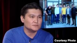 Адил Турдукулов.