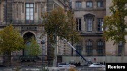 Лувр, Париж, 19 октября 2025 года