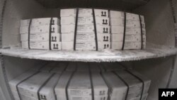 Pfizer-BioNTech вакцинасы. Иллюстрация.