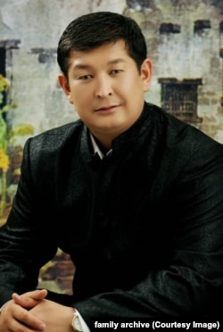 Тыныбек Жукешов.