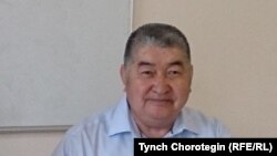 Тынчтыкбек Чоротегин.