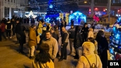 Жители на Видин протестираха с искане за оставка на правителството във вторник вечерта.