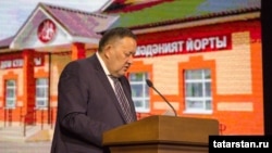 Айрат Сибагатуллин чыгыш ясый