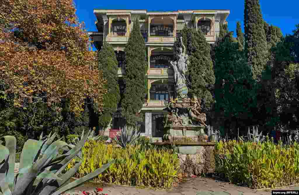 Meşur &laquo;Gece&raquo; çeşmesi