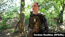 Анастасія керує батареєю САУ М109 у 32-й ОМБр – під її командуванням кілька гармат із розрахунками