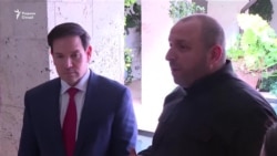 Нишасти ҳайатҳои Амрико ва Украина дар бораи сулҳ