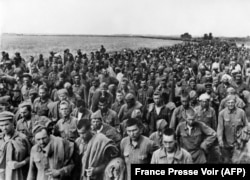 Советтик аскер туткундары. Июнь, 1942-жыл