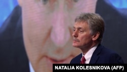 На питання про цю пропозицію Дмитро Пєсков заявив, що Київ нібито не реагував на ранішу заяву президента РФ Володимира Путіна про триденне перемир’я з 8 по 10 травня
