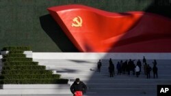 Це суперечить публічній позиції Пекіна, який дотримується нейтралітету