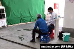 Медицинский контроль на рынке, Ашхабад, Июль, 2020