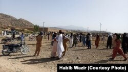 د جنوبي وزيرستان ځايي خلک د هاوان مرمۍ بريدونو ضد د احتجاج لپاره راوتلي دي ـ انځور له ارشيفه