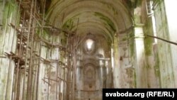 Знутры касьцёлу ў Княжыцах