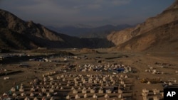 Пакистан-Ооганстан чек арасындагы Торхам шаарындагы лагерь, 2023-жыл.